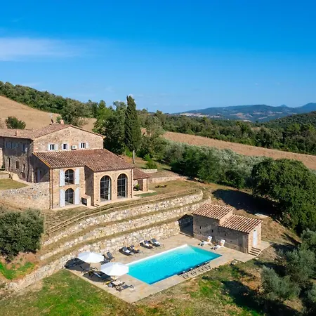 Villa Il Pozzo 14, Emma *